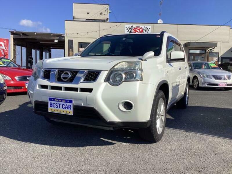 X-TRAIL