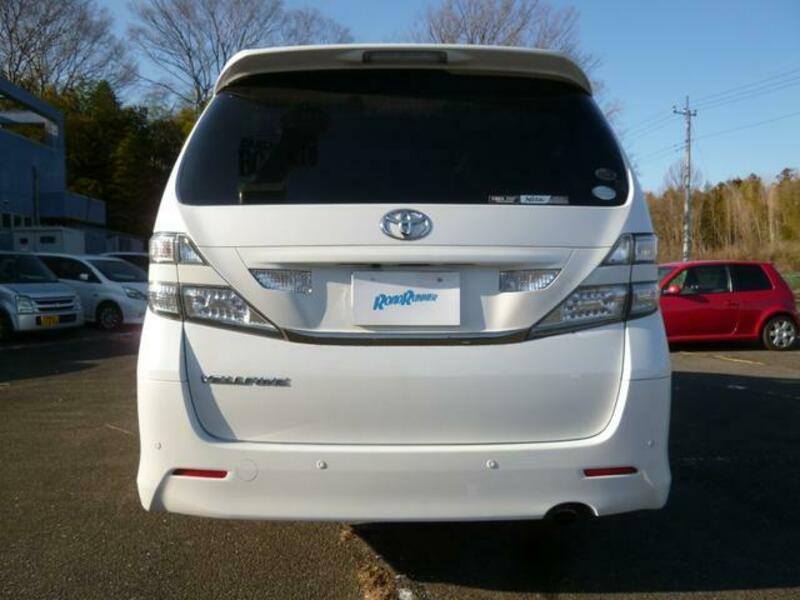 VELLFIRE