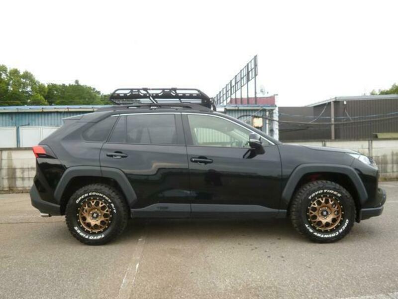 RAV4