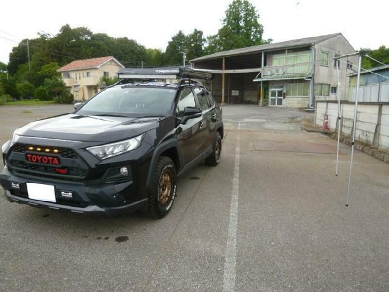 RAV4