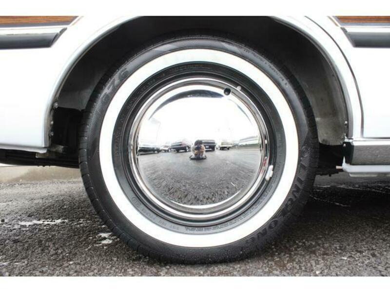 GLORIA WAGON