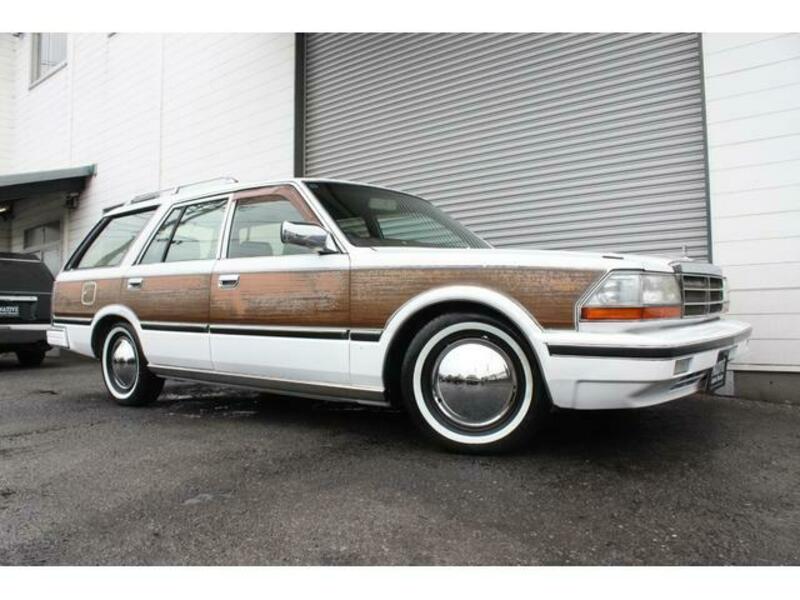 GLORIA WAGON