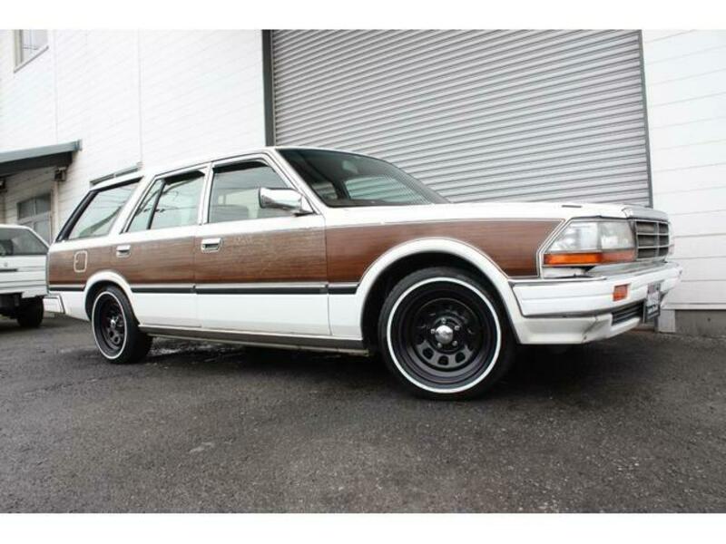 GLORIA WAGON