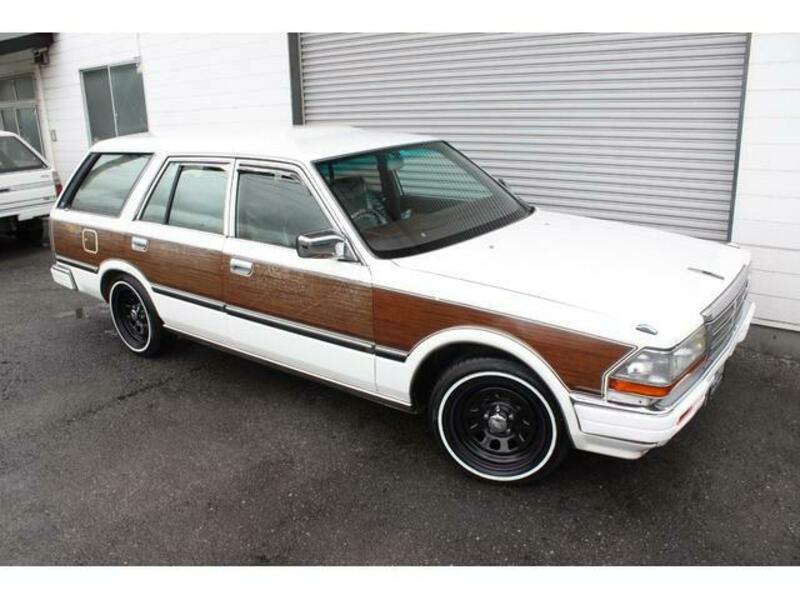GLORIA WAGON