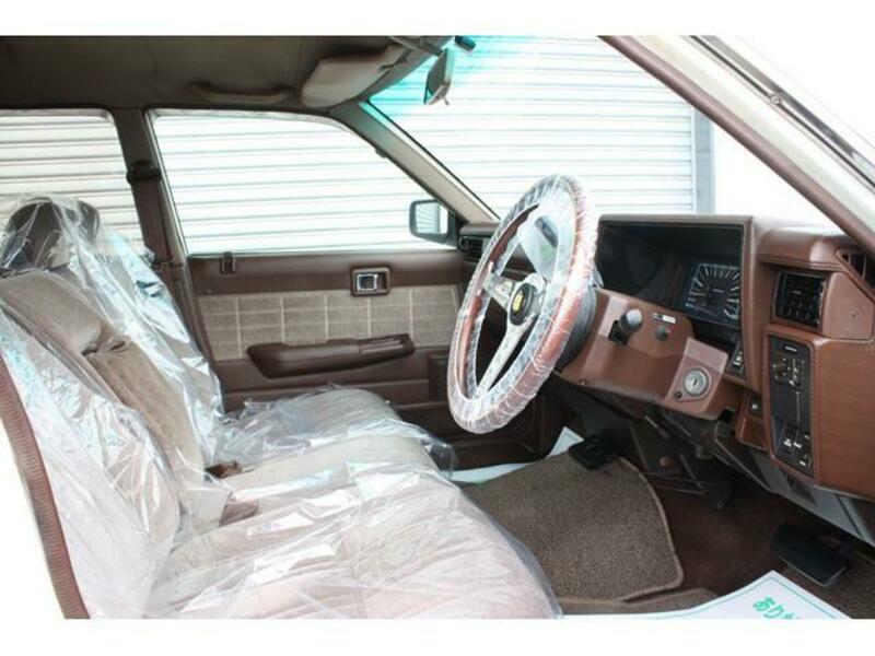 GLORIA WAGON