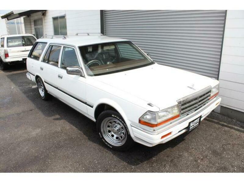 GLORIA WAGON