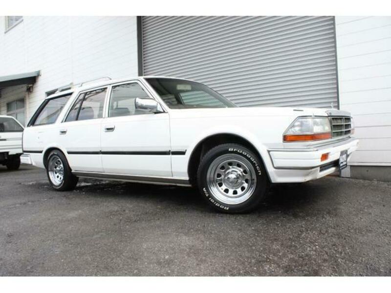 GLORIA WAGON