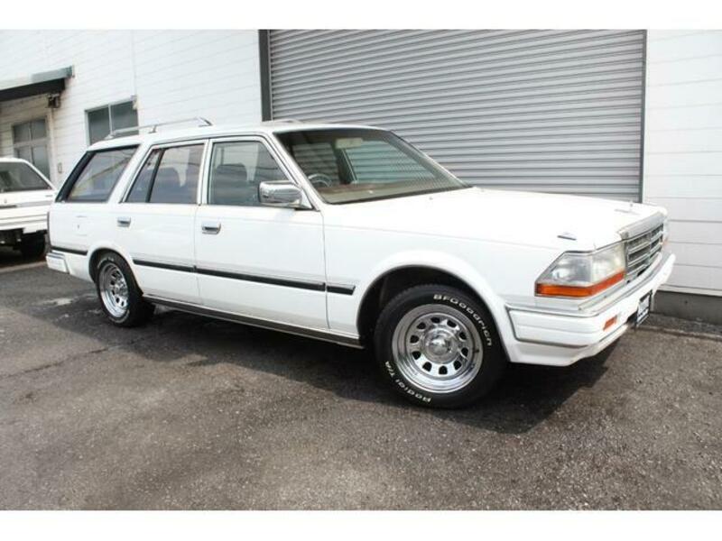 GLORIA WAGON