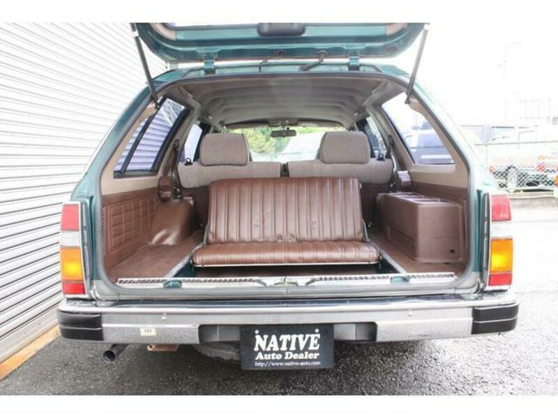 GLORIA WAGON