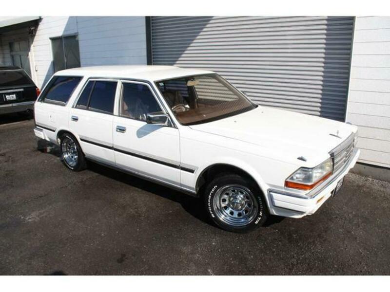 GLORIA WAGON