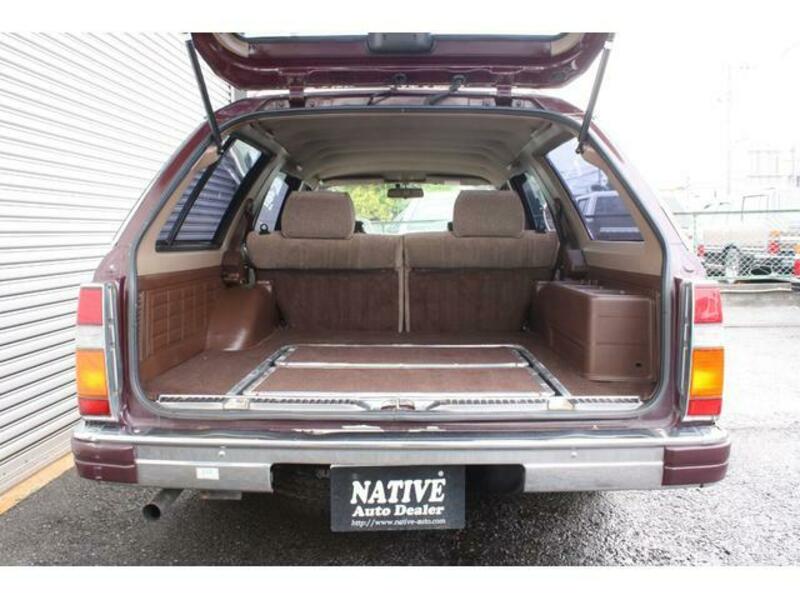 GLORIA WAGON