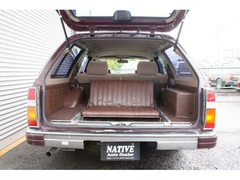 GLORIA WAGON