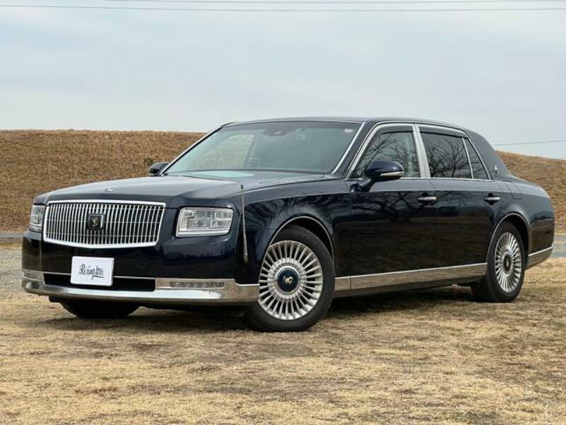 TOYOTA CENTURY