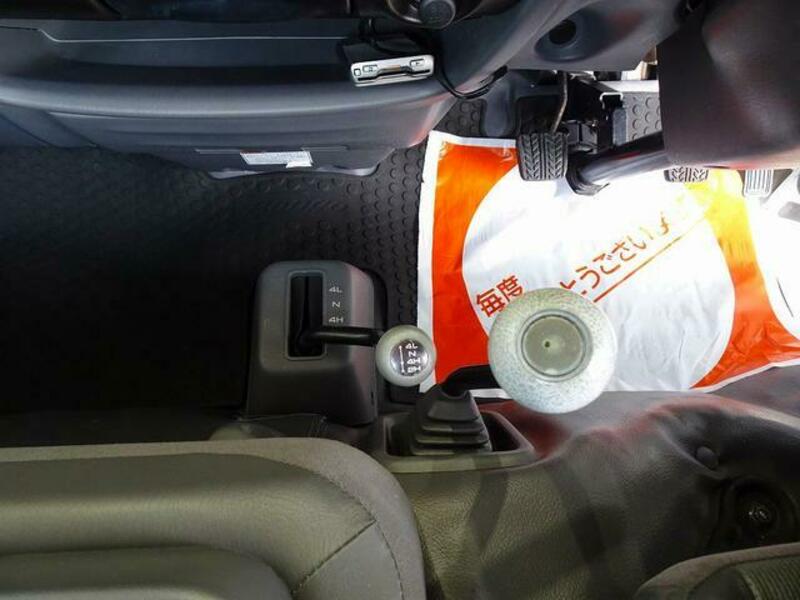 BONGO TRUCK