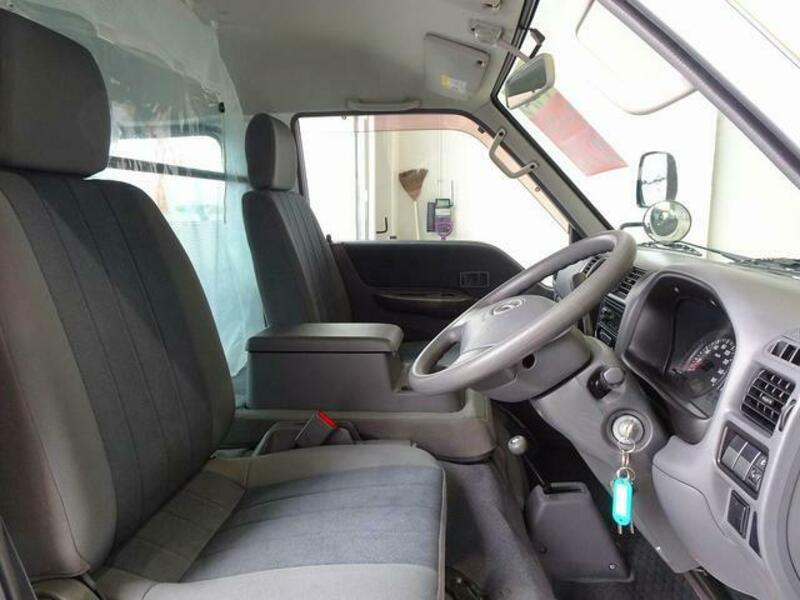 BONGO VAN