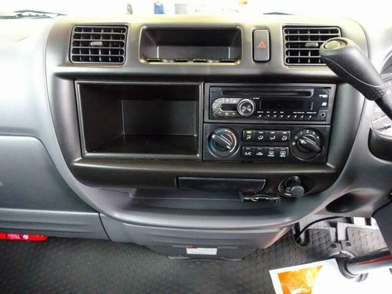 BONGO VAN