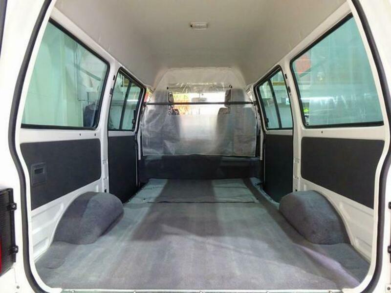 BONGO VAN