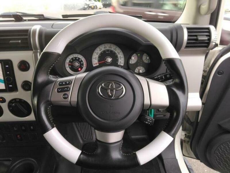 FJ CRUISER