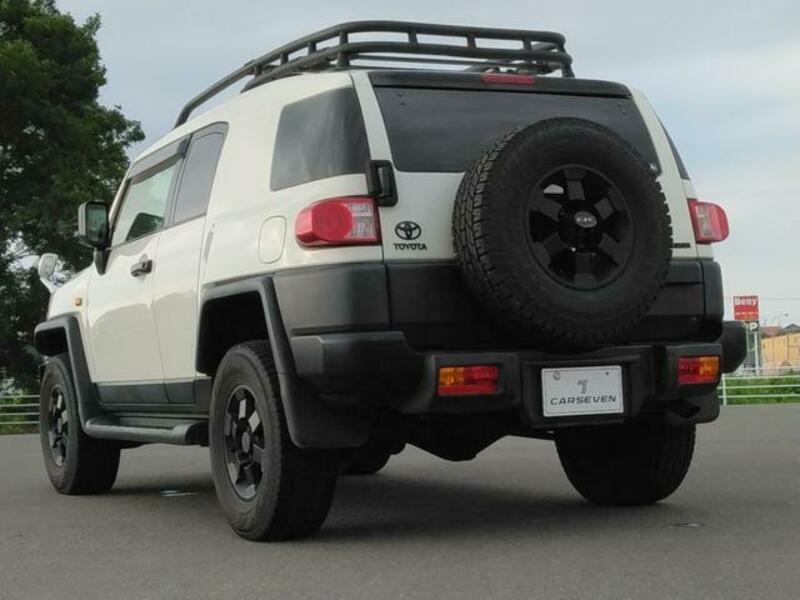 FJ CRUISER