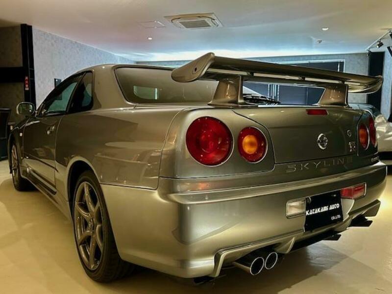 SKYLINE