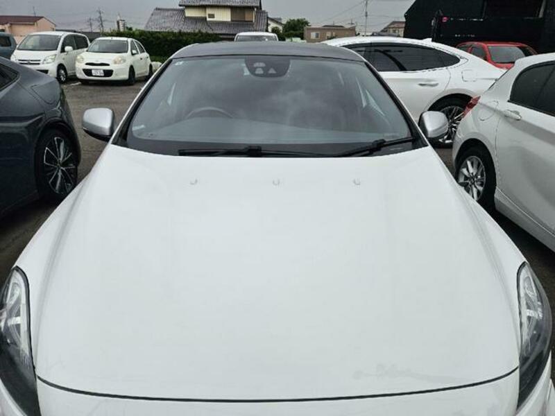 V40