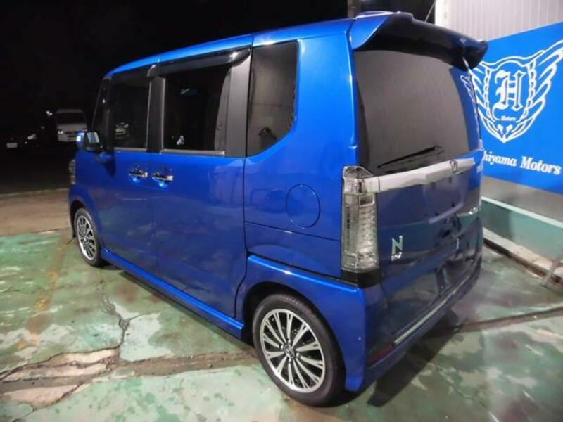 N BOX CUSTOM