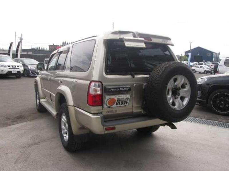 HILUX SURF
