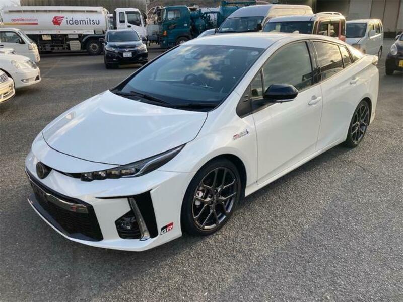 PRIUS PHV