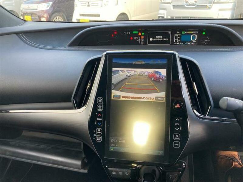 PRIUS PHV