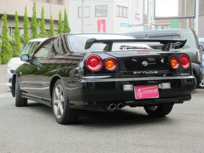 SKYLINE