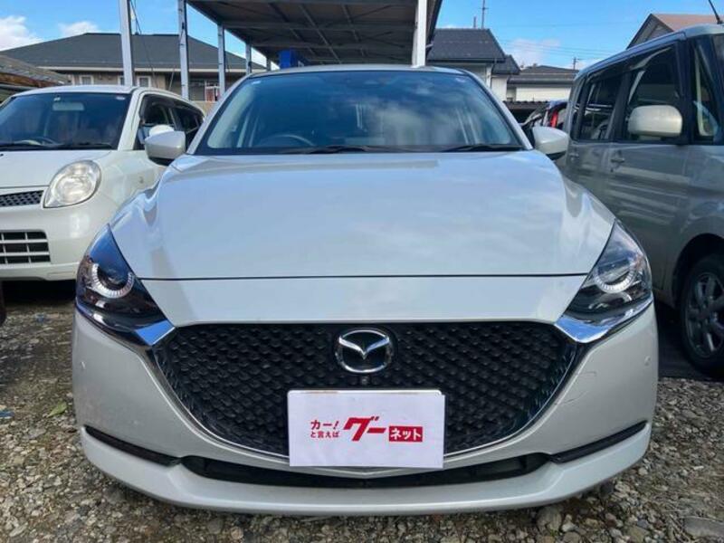 MAZDA2