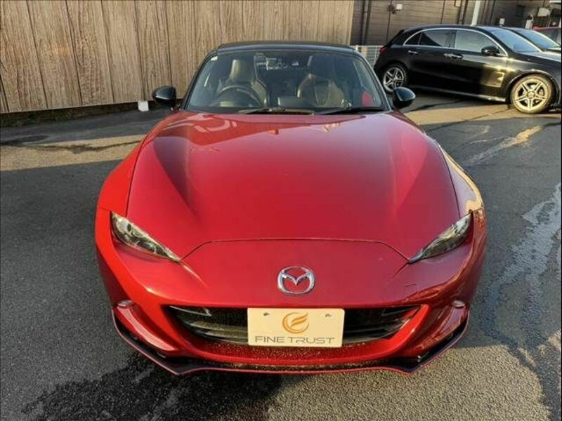 ROADSTER