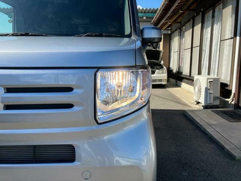 N-VAN