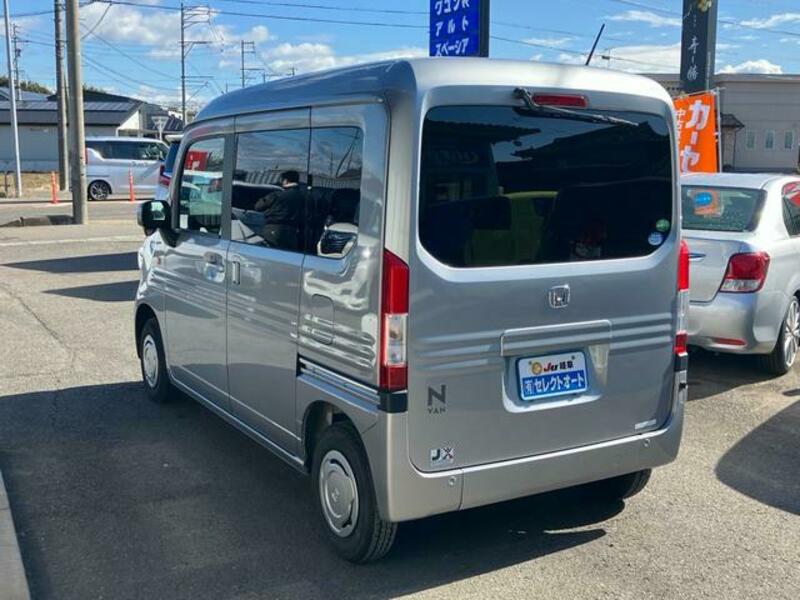 N-VAN