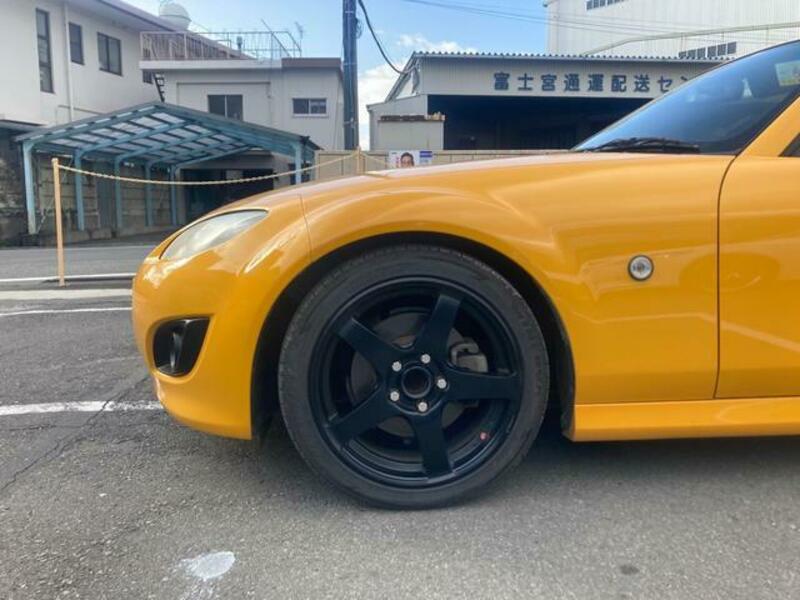 ROADSTER