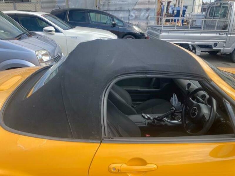 ROADSTER