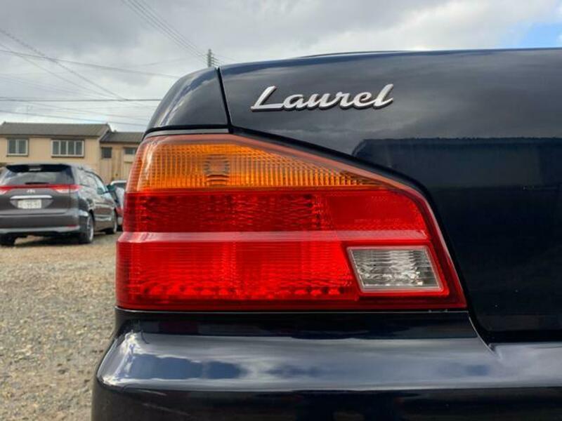 LAUREL