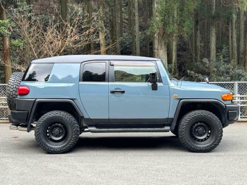 FJ CRUISER