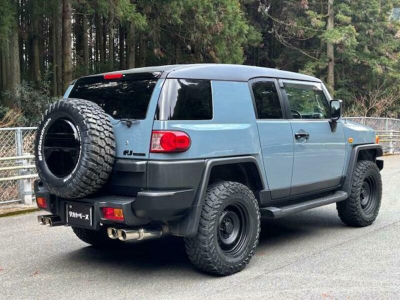 FJ CRUISER