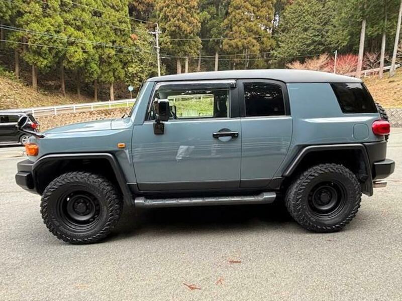 FJ CRUISER