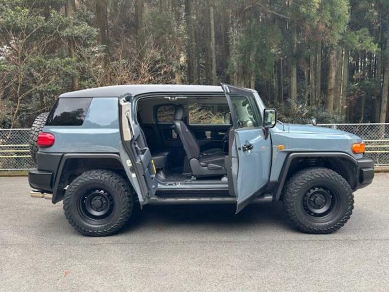 FJ CRUISER