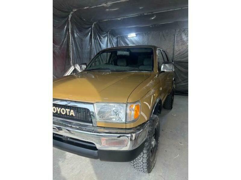 HILUX SURF