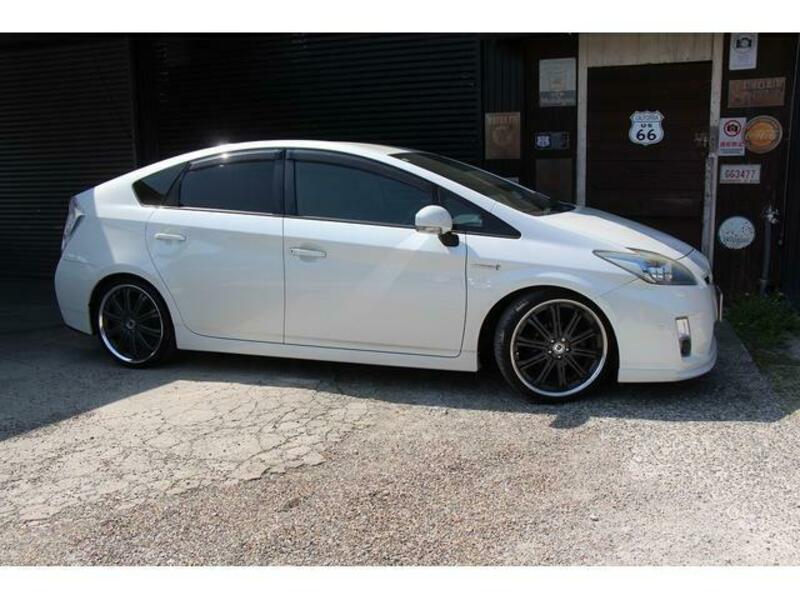 PRIUS