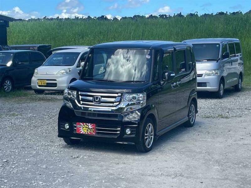 HONDA N BOX CUSTOM