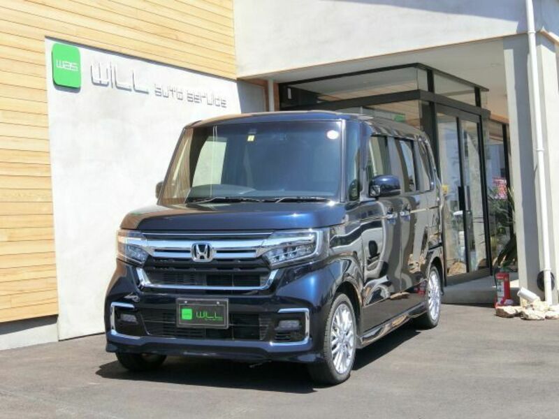 HONDA N BOX CUSTOM