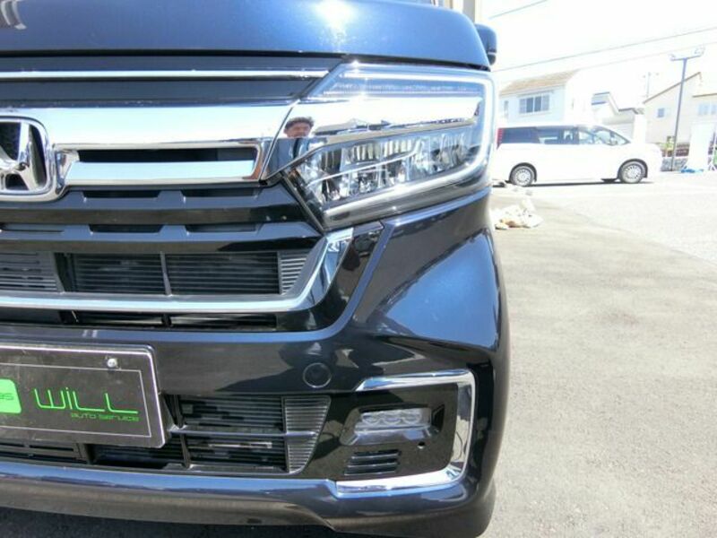 N BOX CUSTOM