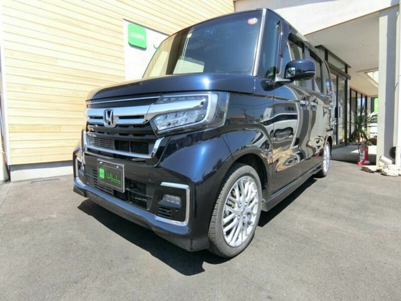 N BOX CUSTOM
