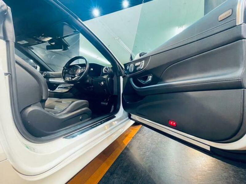 E-CLASS