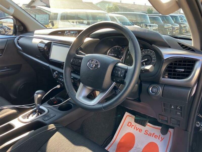 HILUX