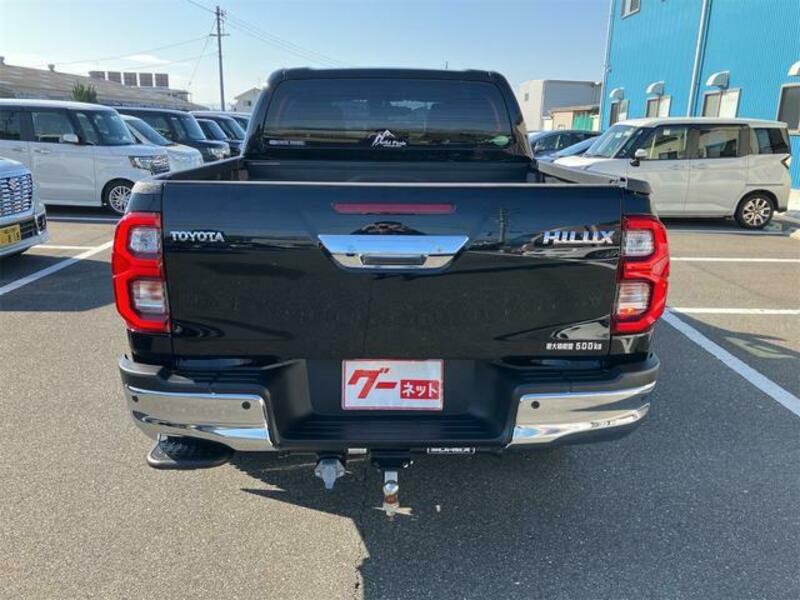 HILUX